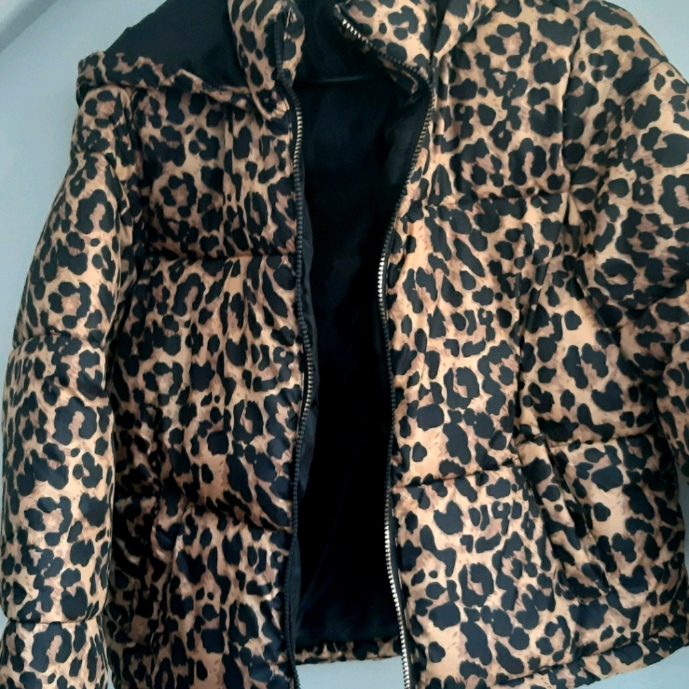 Leopard Jacket - Picture 2 of 7